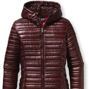 Patagonia Ultralight Fiona Down Parka Dark Ruby XS